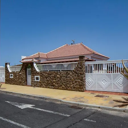 Casa Con Piscina En Tenerife - Vista Mar Y El Teide Holiday home La Listada