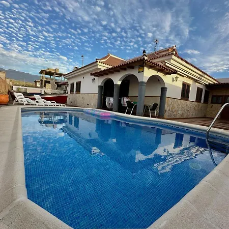 Casa Con Piscina En Tenerife - Vista Mar Y El Teide